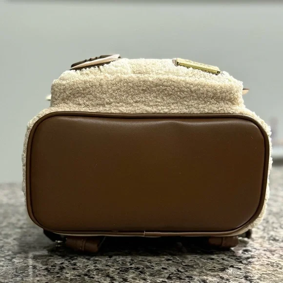 Loungefly Star Wars Limited Edition Logray Ewok Plush Cosplay Mini Backpack - Picture 9 of 9